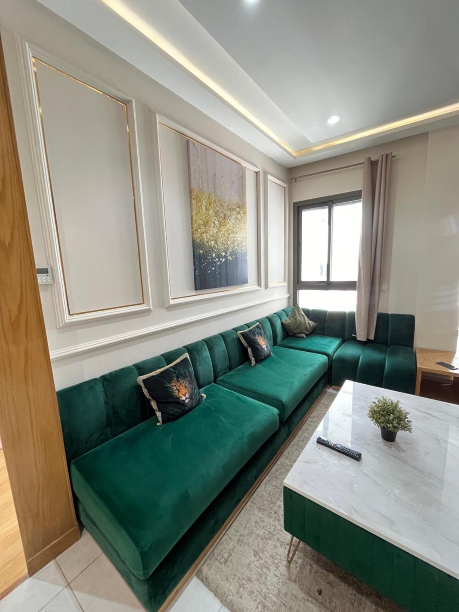 Luxury Appartement In Heart Of Casablanca Maarif Екстер'єр фото